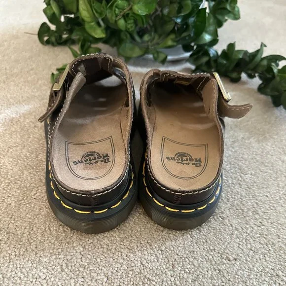 Dr. Martens VINTAGE 5A57 Slide Mule Sandal NWOT Oiled Leather Brown Women's 6 - Picture 8 of 10